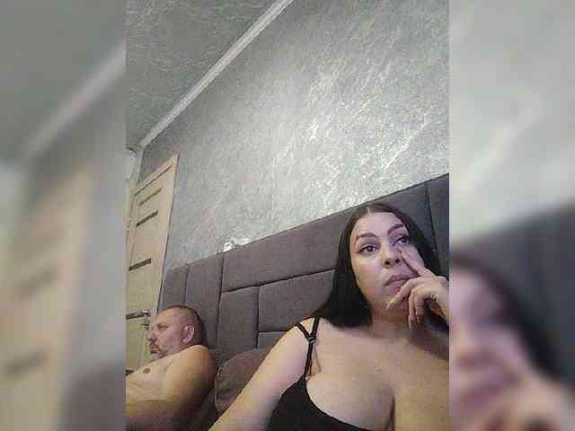 Cleopatra1990 webcam