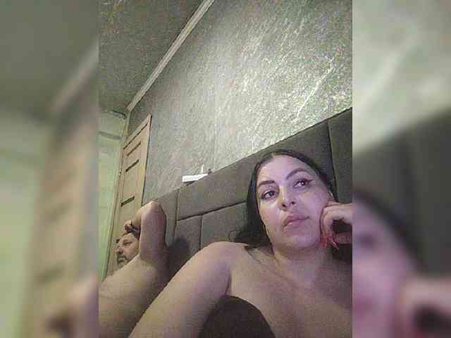 Cleopatra1990 webcam