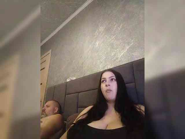 Cleopatra1990 webcam