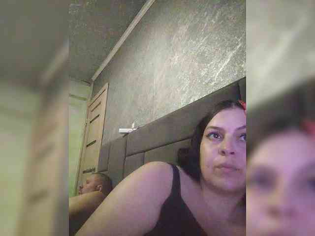 Cleopatra1990 webcam