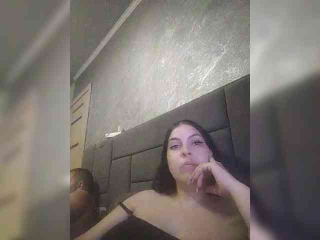 Cleopatra1990 webcam