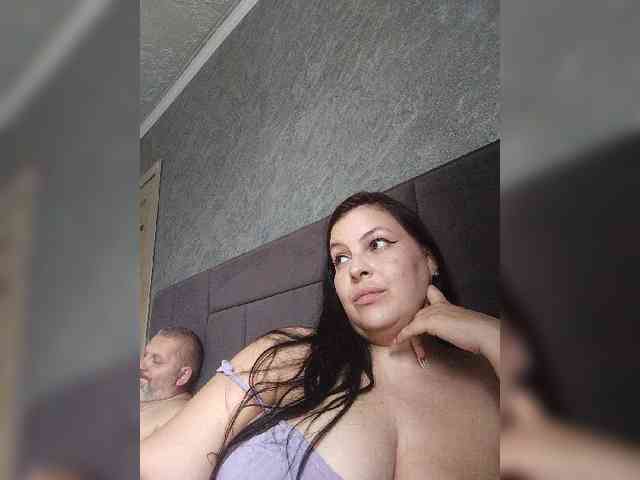 Cleopatra1990 webcam