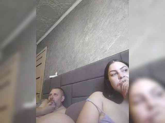 Cleopatra1990 webcam