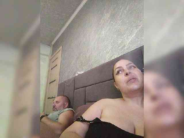 Cleopatra1990 webcam