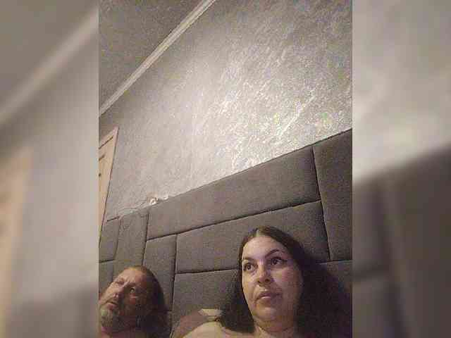 Cleopatra1990 webcam