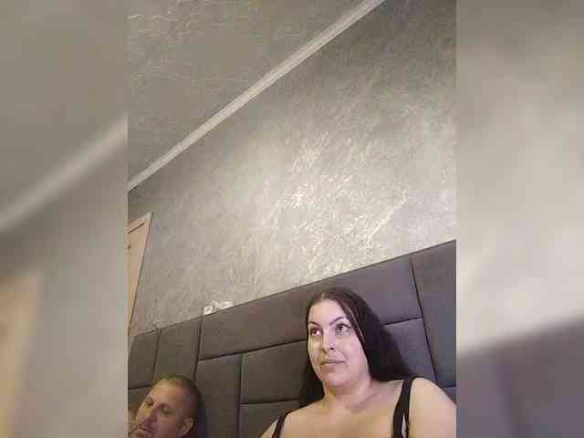 Cleopatra1990 webcam