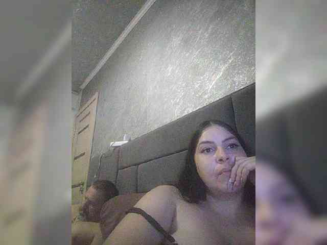 Cleopatra1990 webcam
