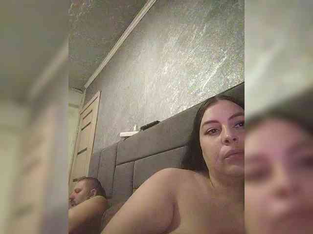 Cleopatra1990 webcam