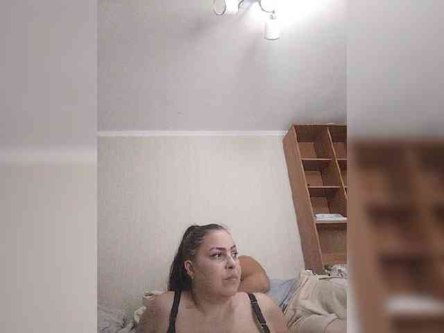 kissmabont Sex Cam Show