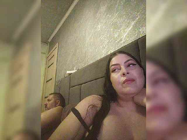Cleopatra1990 webcam