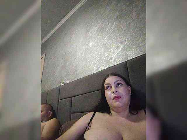 Cleopatra1990 webcam