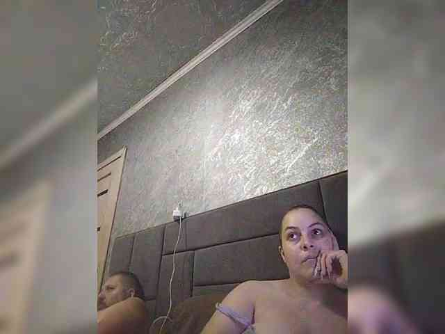 Cleopatra1990 webcam