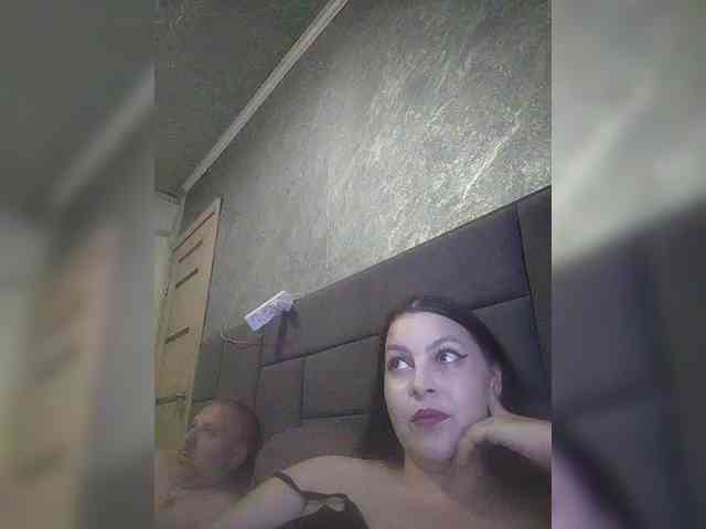 Cleopatra1990 webcam