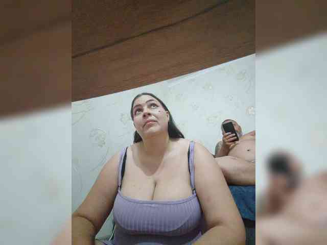Cleopatra1990 webcam