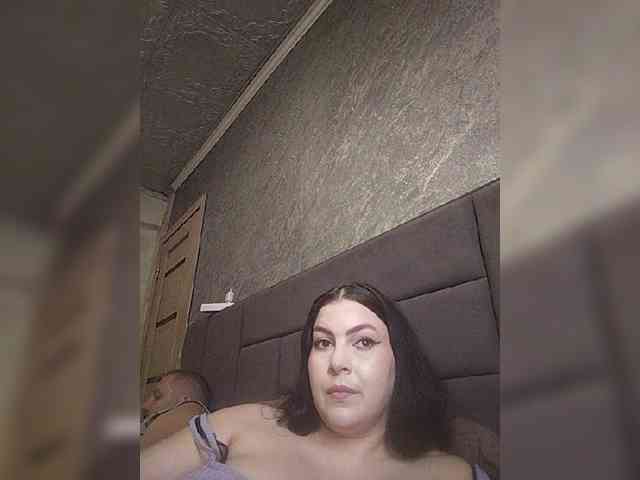 Cleopatra1990 webcam