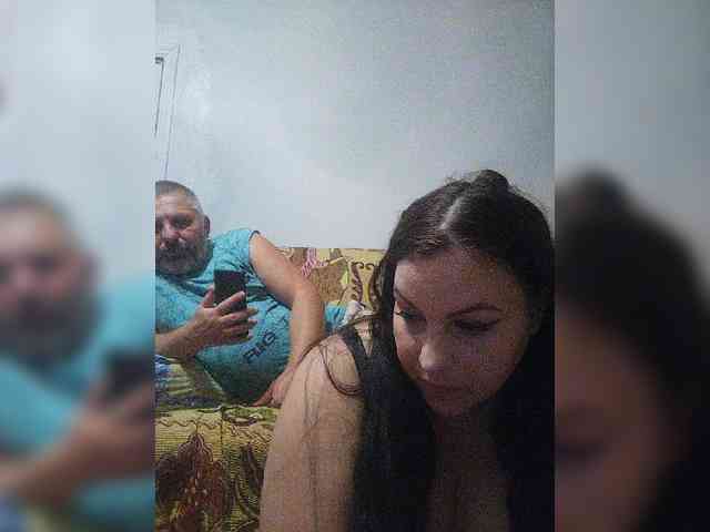 Cleopatra1990 webcam