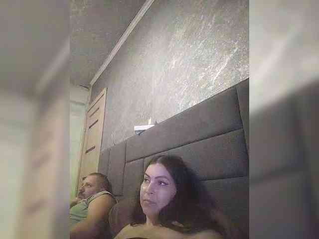 Cleopatra1990 webcam