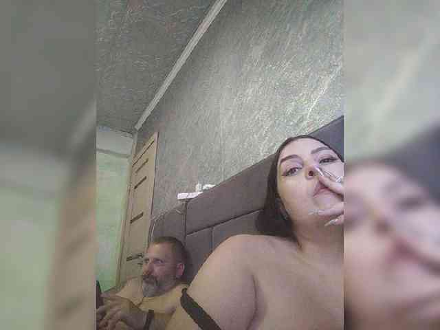 Cleopatra1990 webcam