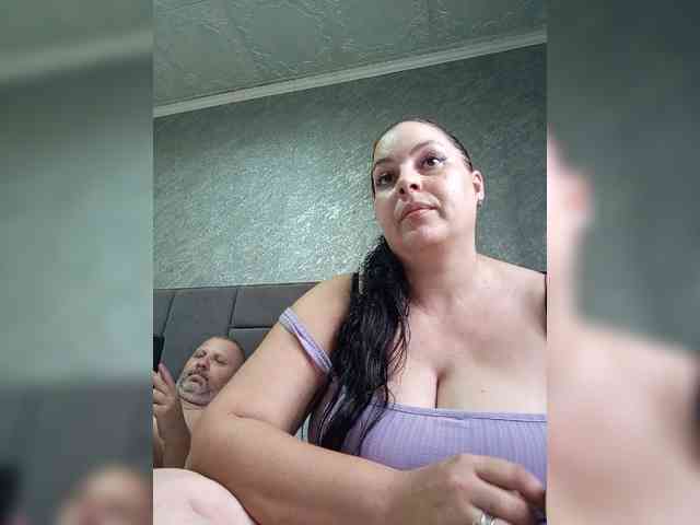 Cleopatra1990 webcam
