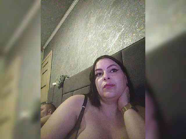 Cleopatra1990 webcam