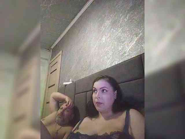 Cleopatra1990 webcam