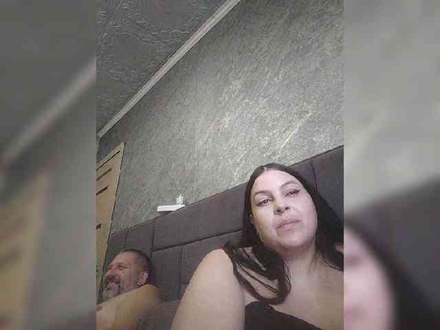 Cleopatra1990 webcam