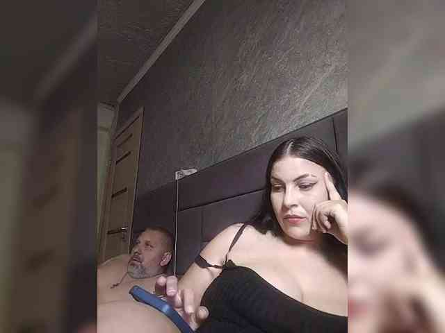 Cleopatra1990 webcam