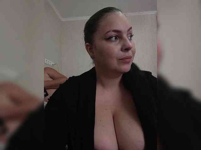 kissmabont Sex Cam Show