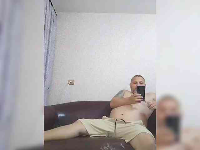 Cleopatra1990 webcam