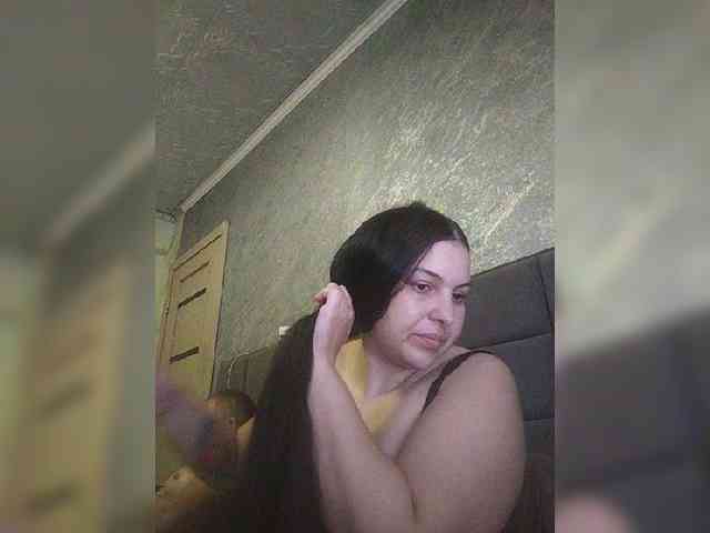 Cleopatra1990 webcam