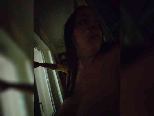 Cleopatra1990 webcam