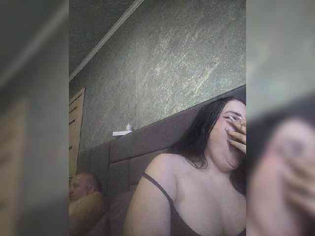 Cleopatra1990 webcam