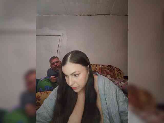 Cleopatra1990 webcam