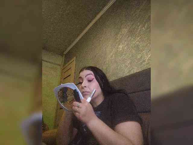 Cleopatra1990 webcam