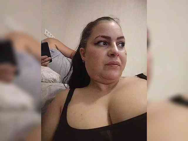 kissmabont Sex Cam Show