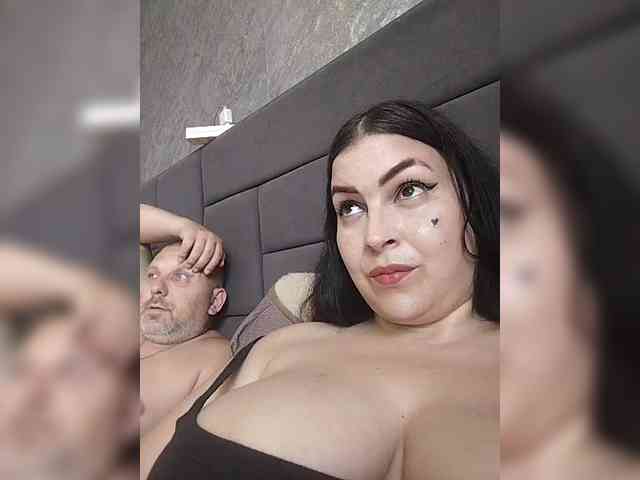 Cleopatra1990 webcam