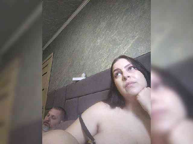 Cleopatra1990 webcam