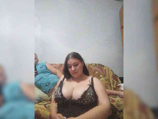 Cleopatra1990 webcam