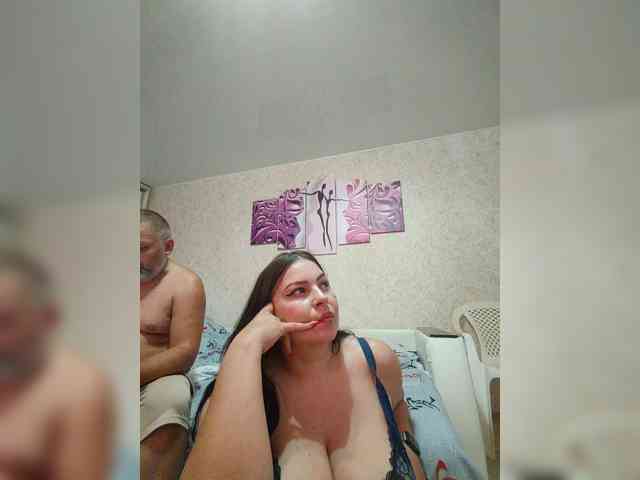 Cleopatra1990 webcam