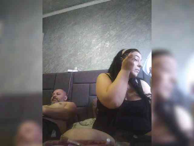 Cleopatra1990 webcam