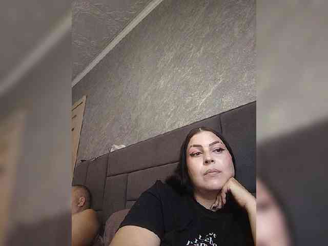 kissmabont Live Webcam on BongaCams