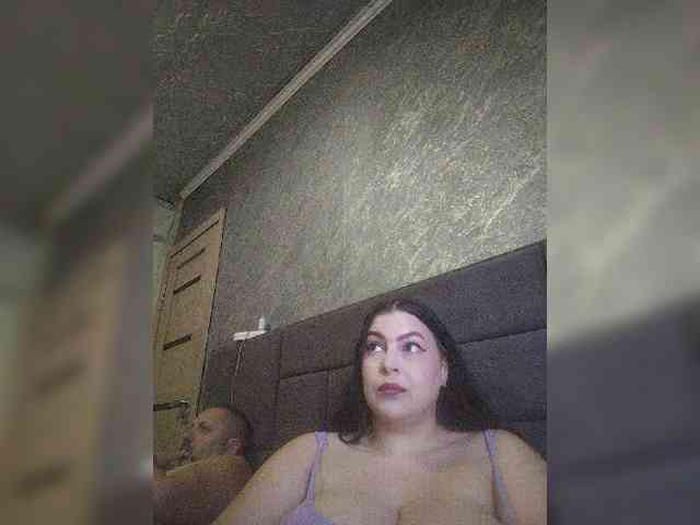 Cleopatra1990 webcam