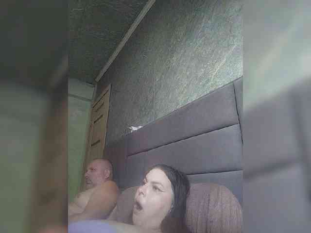 Cleopatra1990 webcam