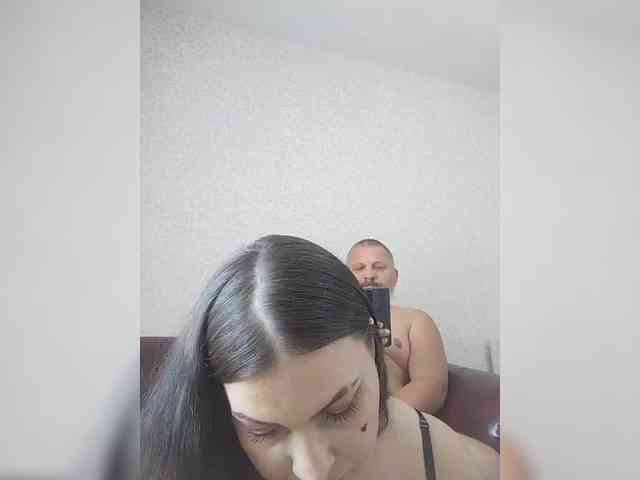 Cleopatra1990 webcam