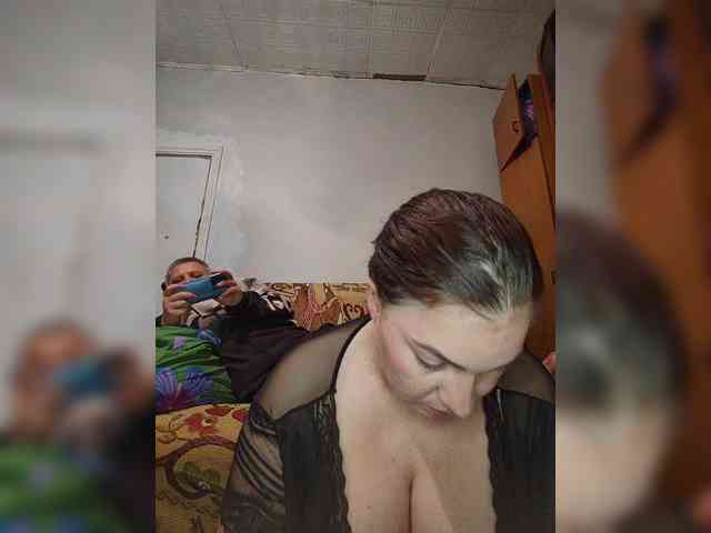 Model: Cleopatra1990