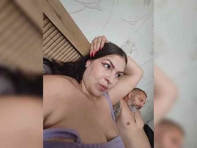 Cleopatra1990 webcam
