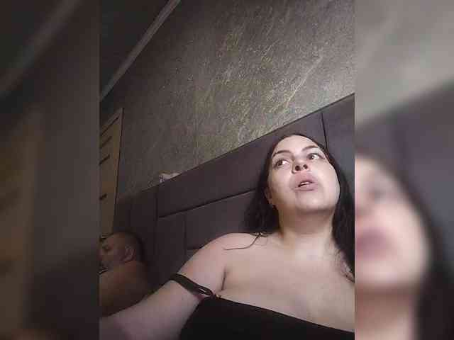 Cleopatra1990 webcam
