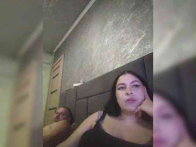 Cleopatra1990 webcam