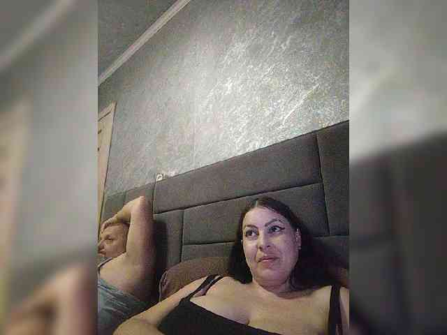 Cleopatra1990 webcam