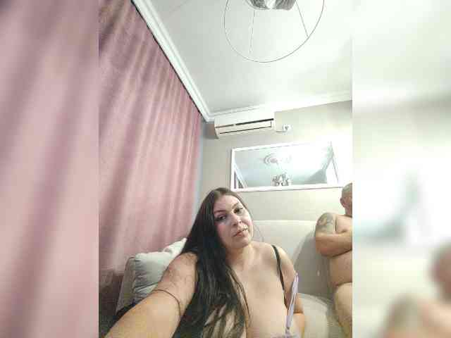 Cleopatra1990 webcam